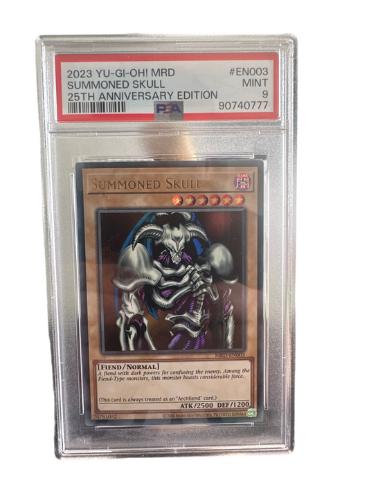 PSA 9 Summoned Skull MRD-EN003
